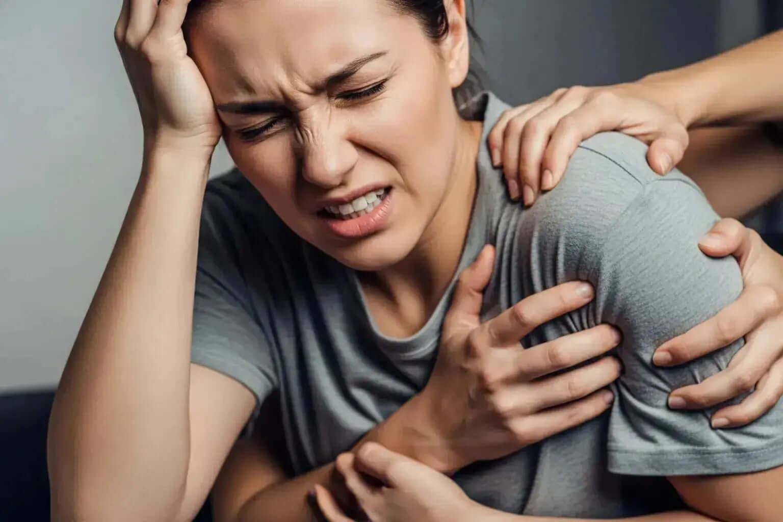 The Complete Guide to Symptoms of Fibromyalgia